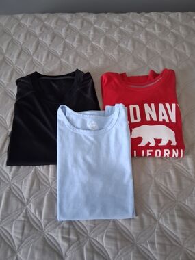 Boys lot of 3 short sleeve Tshirts tops size L assorted brands and colors